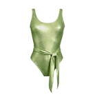 Bañador verde claro metalizado con cinturón anudado, colección Lumière