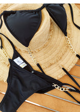 Cargar imagen en el visor de la galería, NC-0098 / Bikini con cadenas doradas